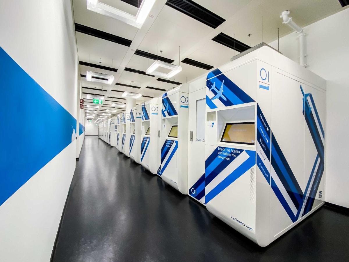 Resting Pods - Zzzleepandgo Wien Airport Schwechat Kültér fotó